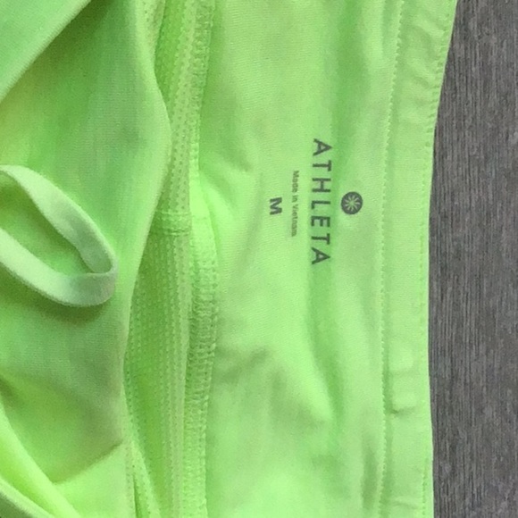 Athleta swagger neon Bright Lime Skirt SOLD OUT ONLINE! - Picture 2 of 8